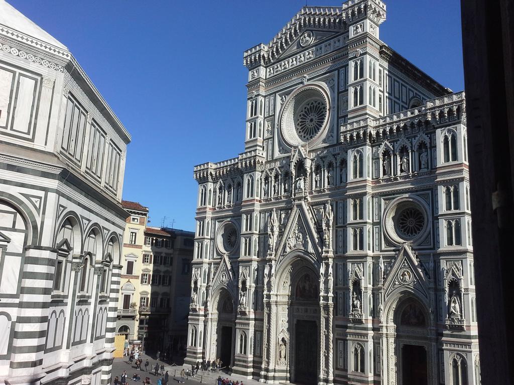 Apartments Cathedral View Firenze Esterno foto