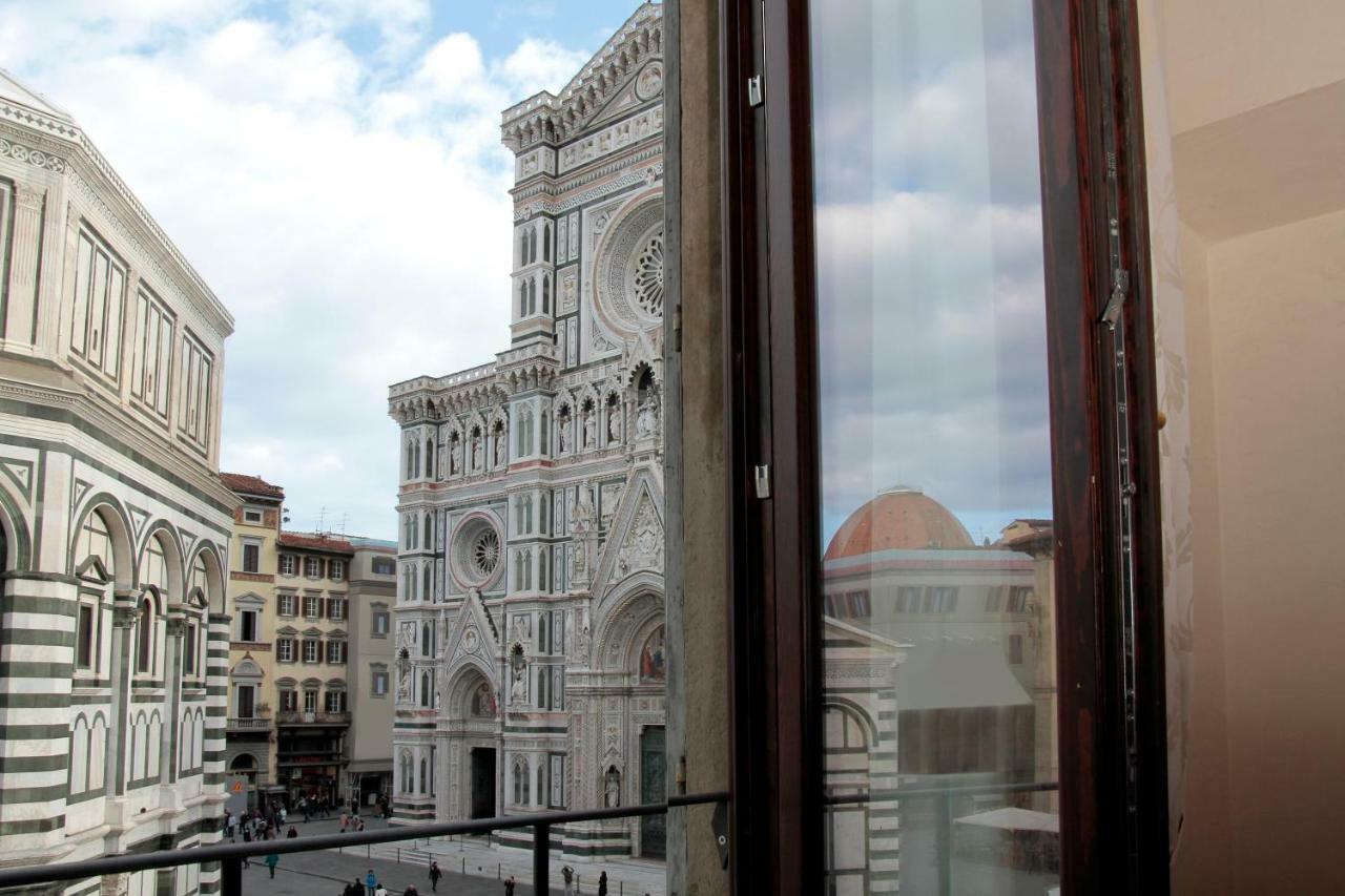 Apartments Cathedral View Firenze Esterno foto